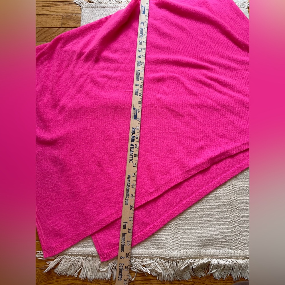 Lilly Pulitzer 100% Cashmere Bright Pink Poncho Wrap One Size Soft Luxury - Picture 6 of 6